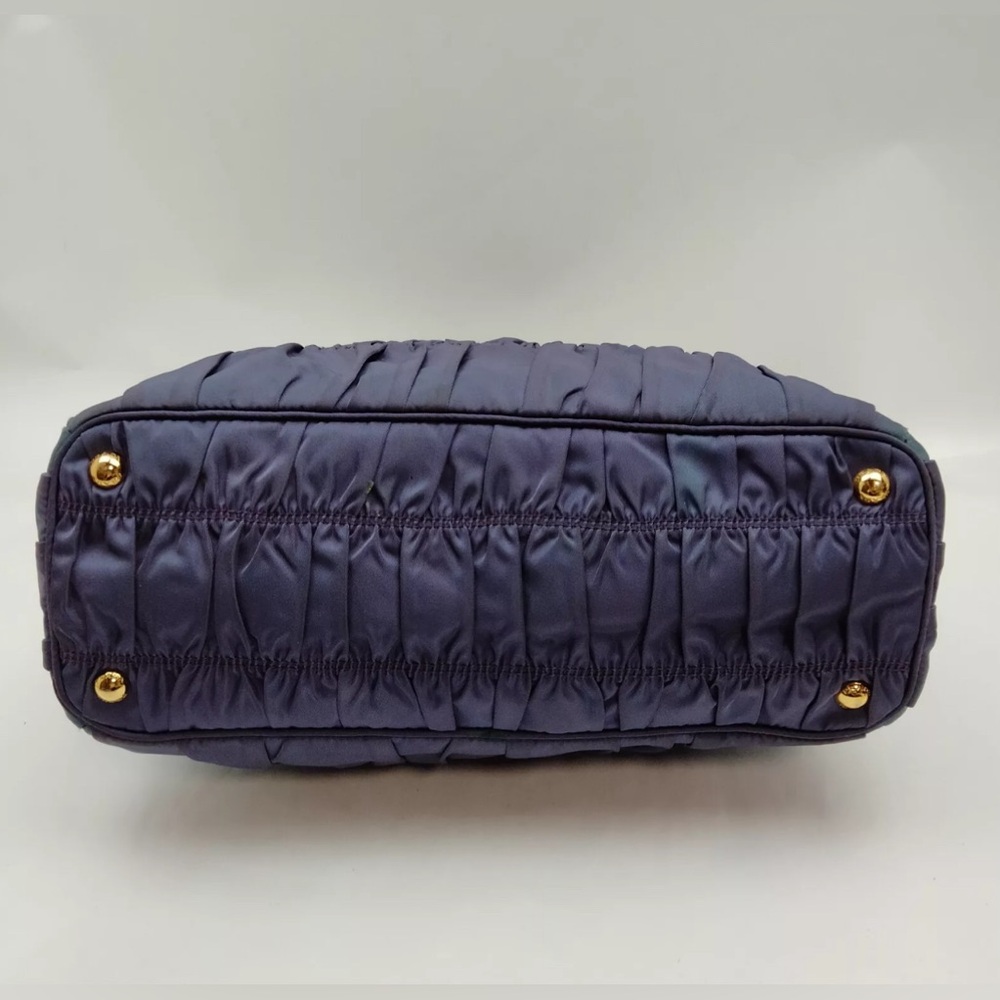 PRADA Tessuto Nylon Gaufre Tote PURPLE 💟💟 - Picture 5 of 11